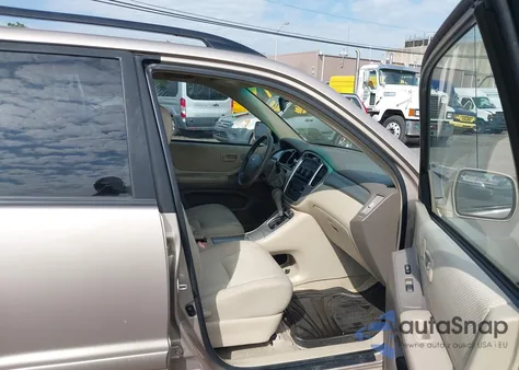 2005 Toyota Highlander from USA, damaged, VIN JTEGD21A350108511